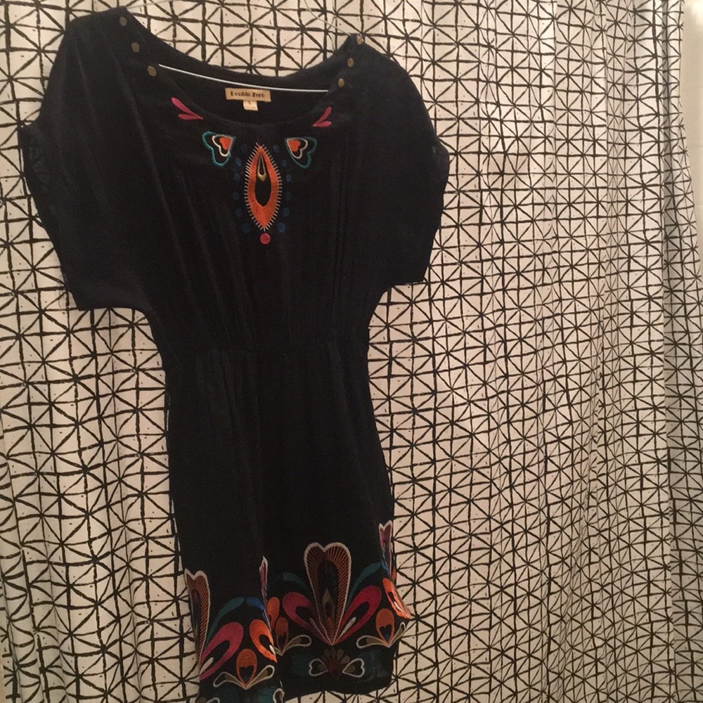 Black embroidered natural waistline dress